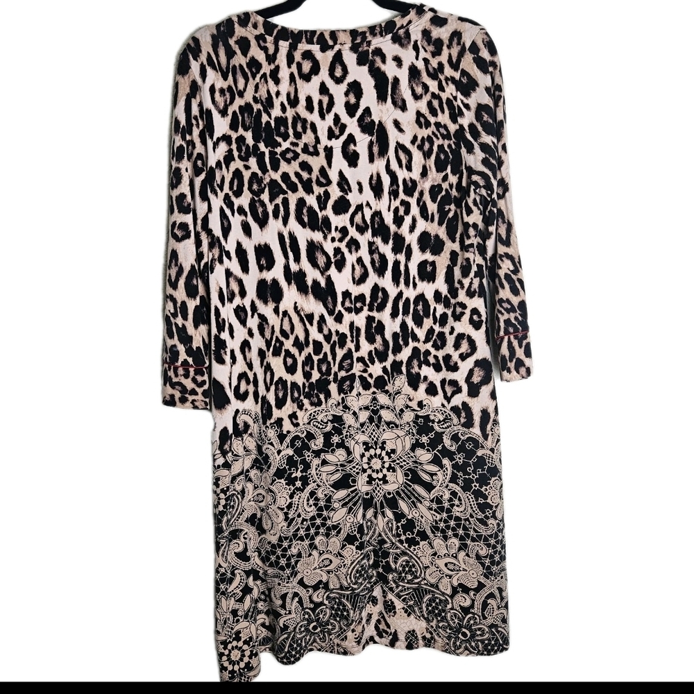 SOMA Night Gown Women’s 3/4 Sleeve Soft Sleepwear Pocket Animal Print Sz Medium